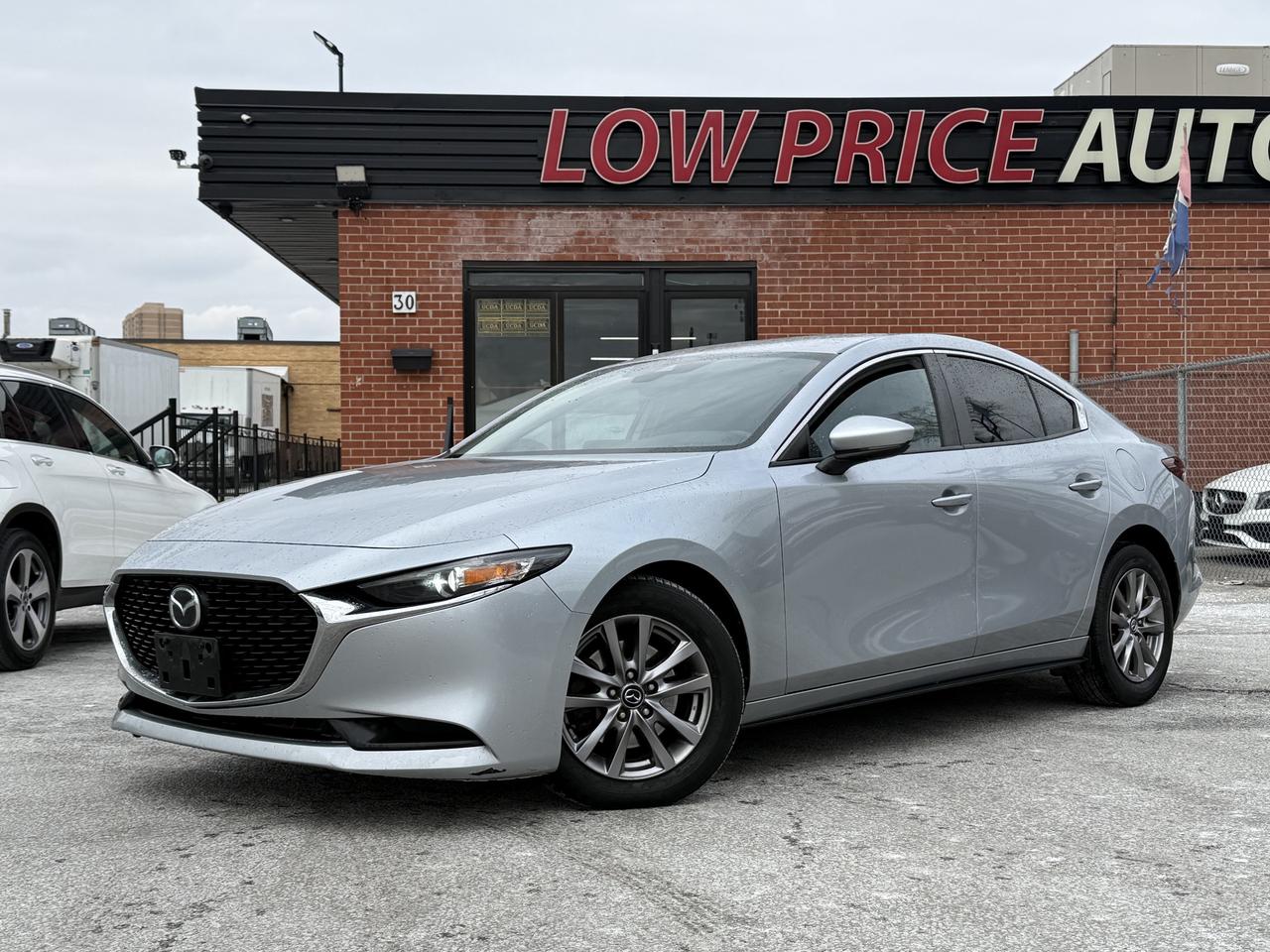 2019 Mazda MAZDA3 GS l iACTIV AWD l 2.5L l 4Cyl l Auto l RemoteStart Photo