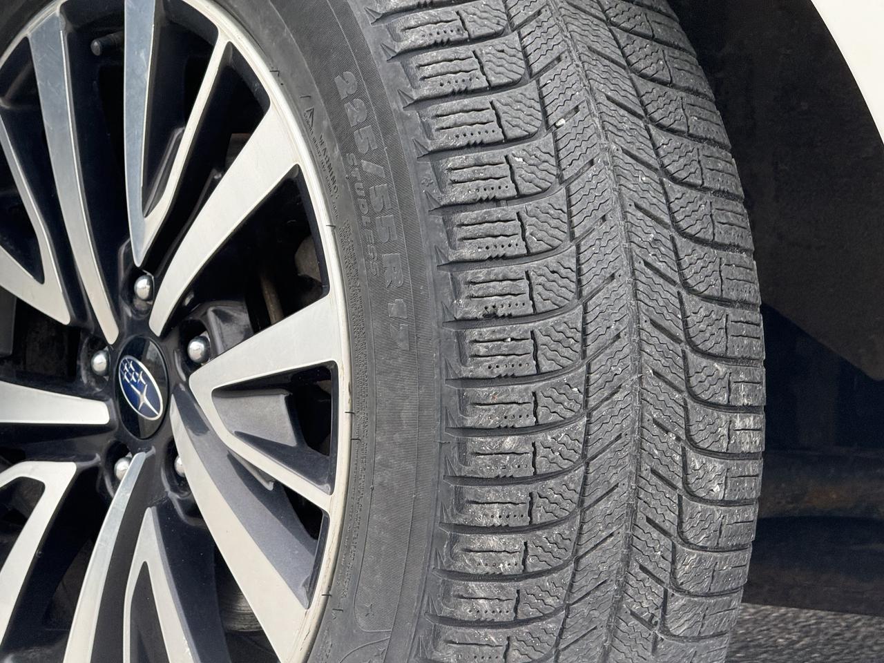 2018 Subaru Legacy No Accident l Touring l EyeSight Pkg l 2.5 l AWD Photo