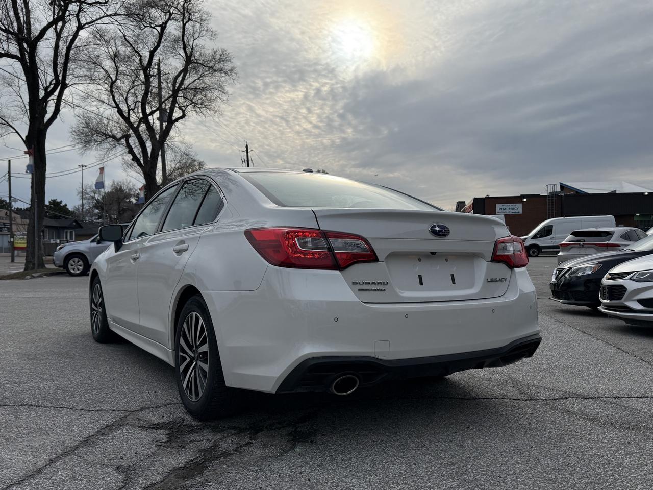 2018 Subaru Legacy No Accident l Touring l EyeSight Pkg l 2.5 l AWD Photo