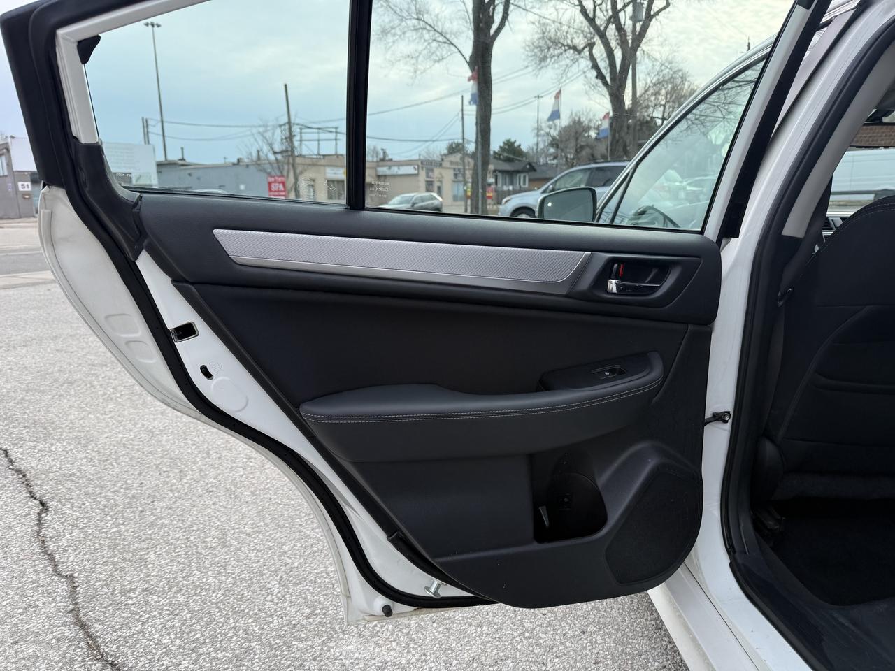 2018 Subaru Legacy No Accident l Touring l EyeSight Pkg l 2.5 l AWD Photo