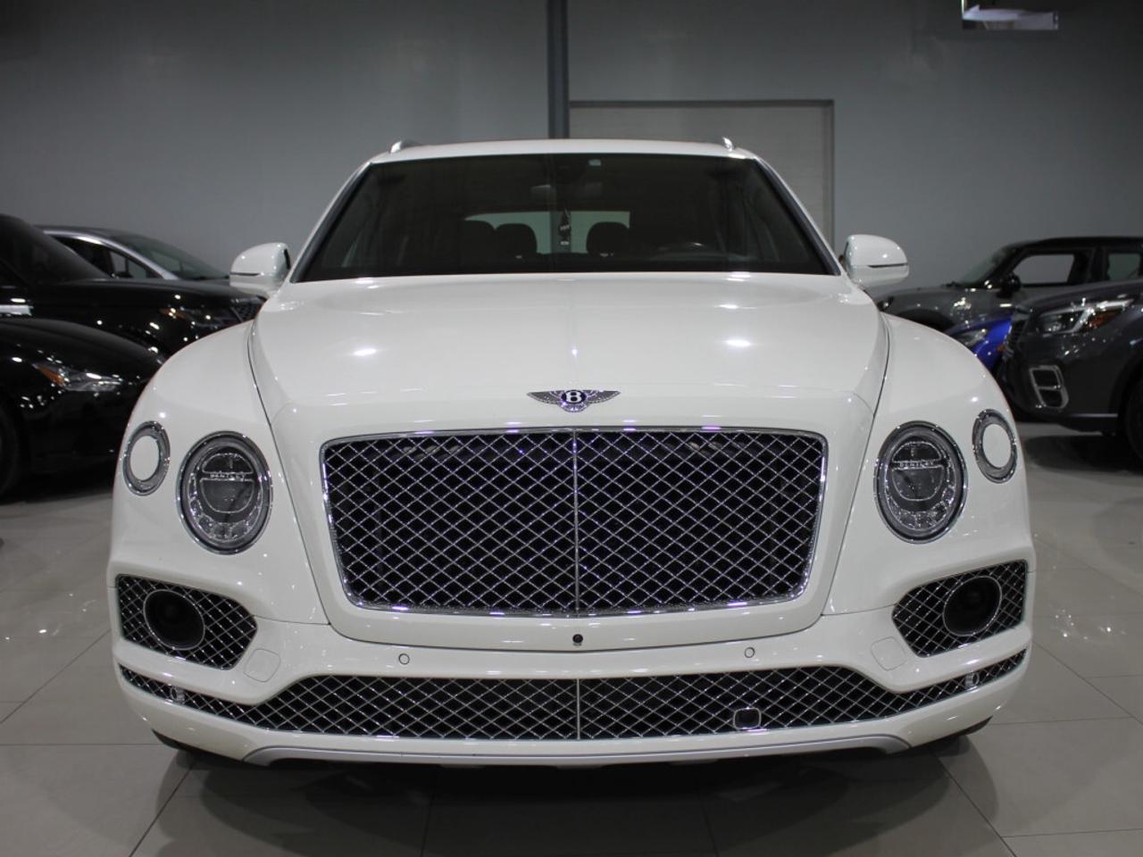 2020 Bentley Bentayga 24 Black Wheels V8 7 Passenger No Accidents Headsu Photo