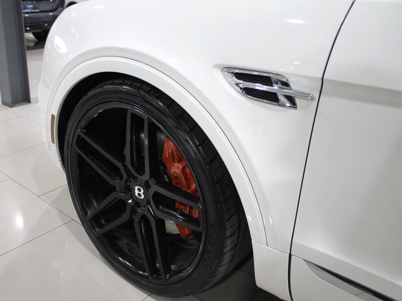 2020 Bentley Bentayga 24 Black Wheels V8 7 Passenger No Accidents Headsu Photo