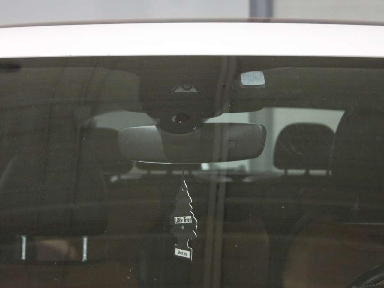 2020 Bentley Bentayga 24 Black Wheels V8 7 Passenger No Accidents Headsup Display Navi 360 Camera Photo2
