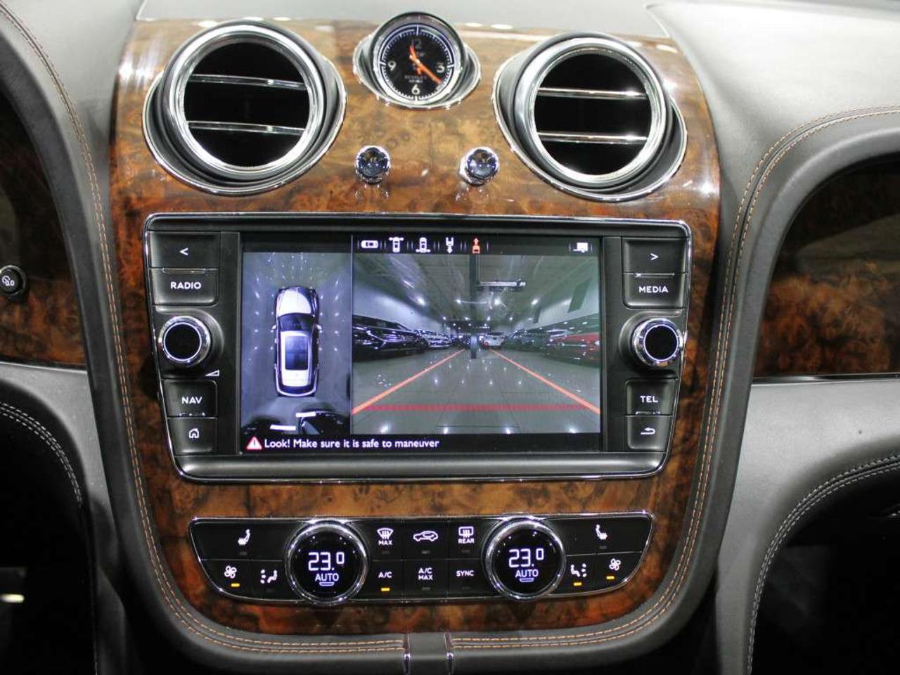2020 Bentley Bentayga 24 Black Wheels V8 7 Passenger No Accidents Headsup Display Navi 360 Camera Photo