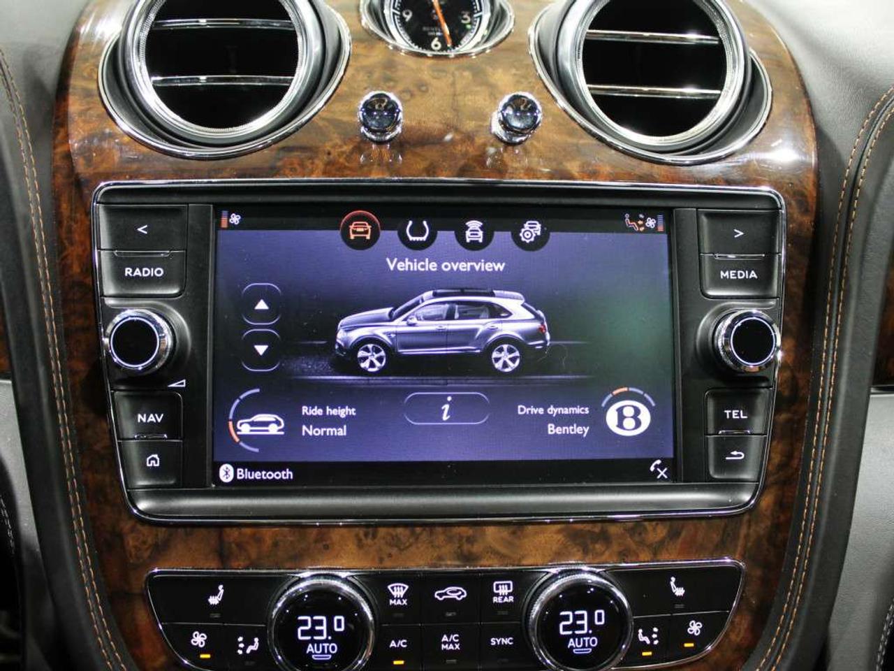 2020 Bentley Bentayga 24 Black Wheels V8 7 Passenger No Accidents Headsup Display Navi 360 Camera Photo