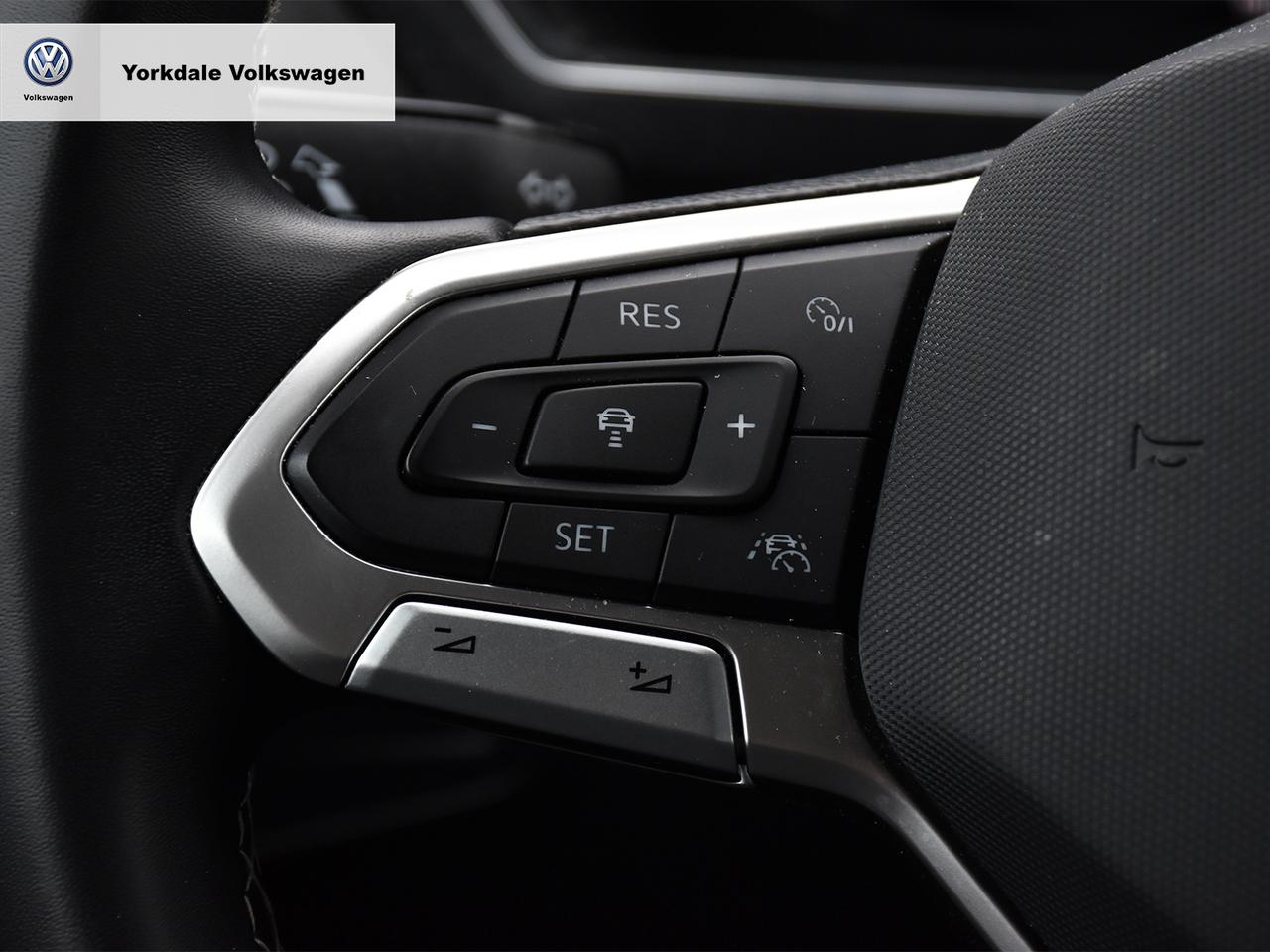 2022 Volkswagen Tiguan 4Motion Photo