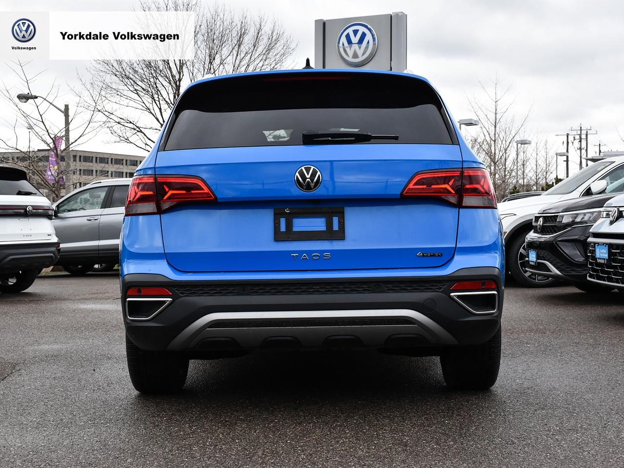 2022 Volkswagen Taos Highline Photo