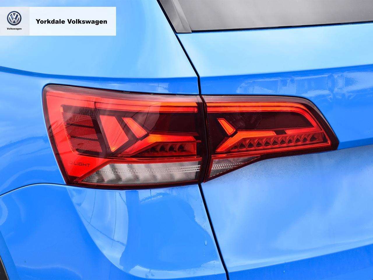 2022 Volkswagen Taos Highline Photo