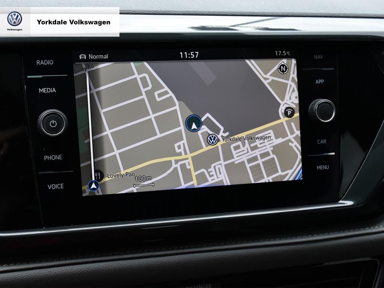 2022 Volkswagen Taos Highline Photo