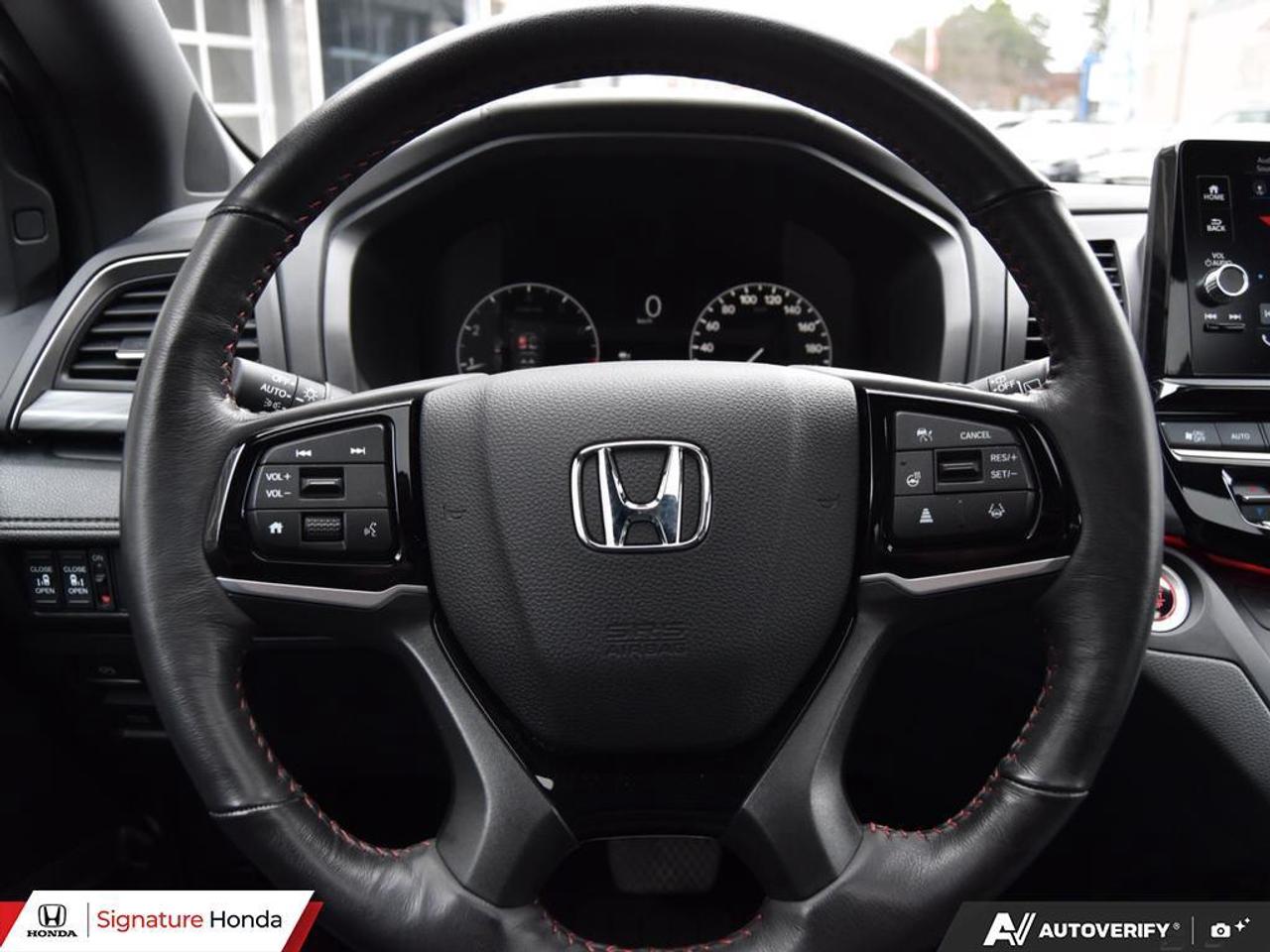 2025 Honda Odyssey Sport-L Photo