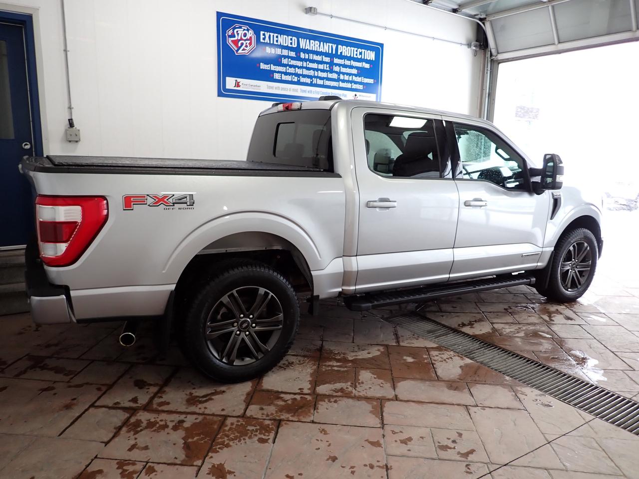 2022 Ford F-150 LARIAT SUPERCREW *HYBRID* LEATHER NAVI SUNROOF 5.5 BOX 4WD Photo