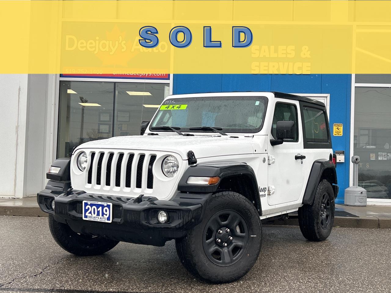 2019 Jeep Wrangler Sport 4x4   Removable Top   Clean Carfax Photo0