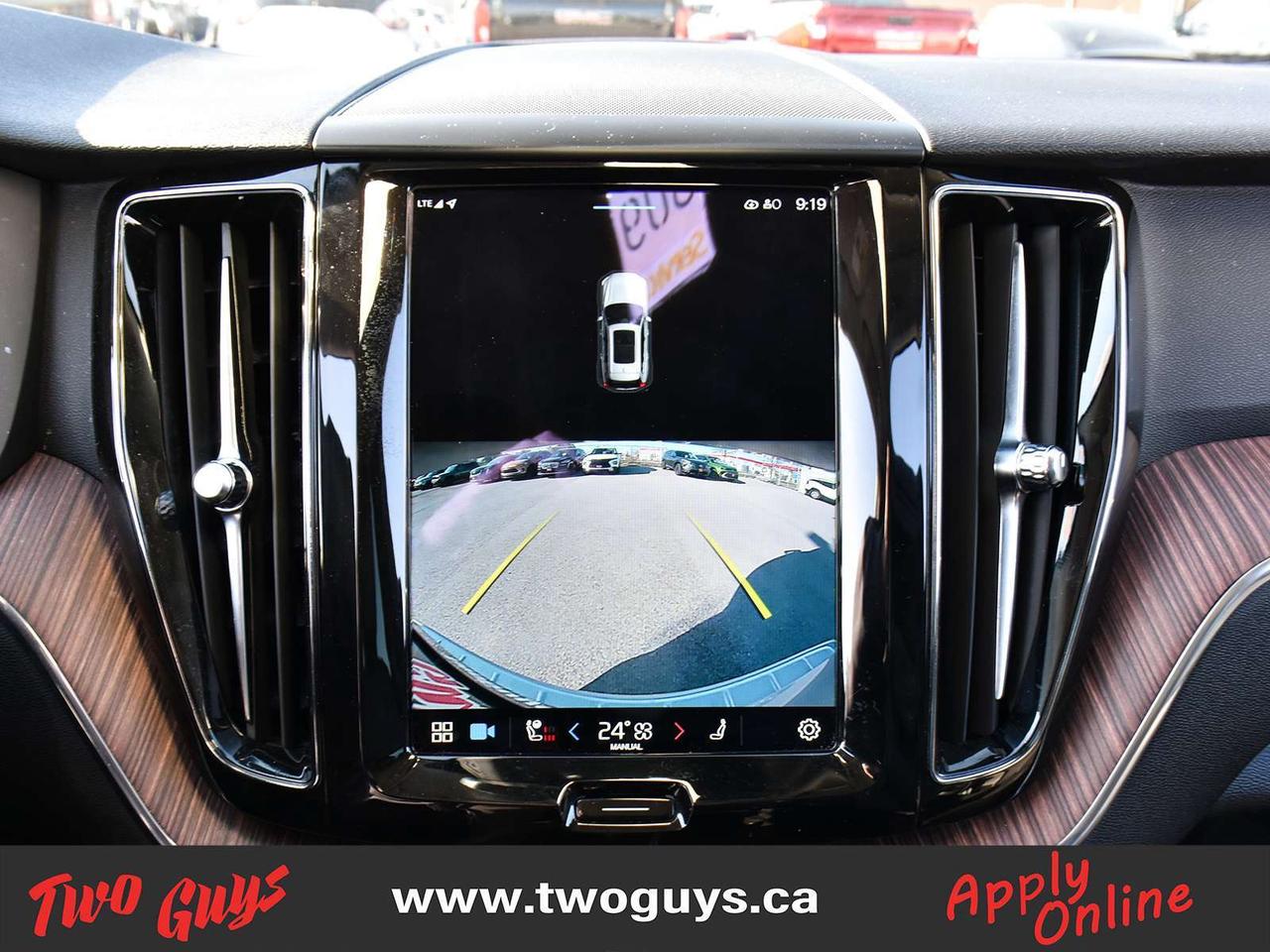 2022 Volvo XC60 B6 Momentum   Leather   Panoroof   Nav Photo