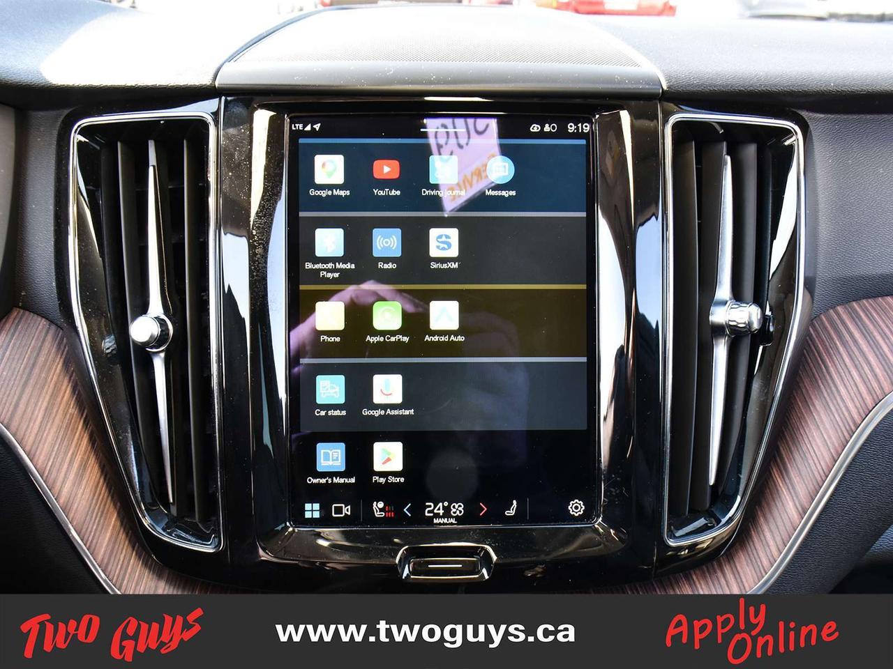 2022 Volvo XC60 B6 Momentum   Leather   Panoroof   Nav Photo