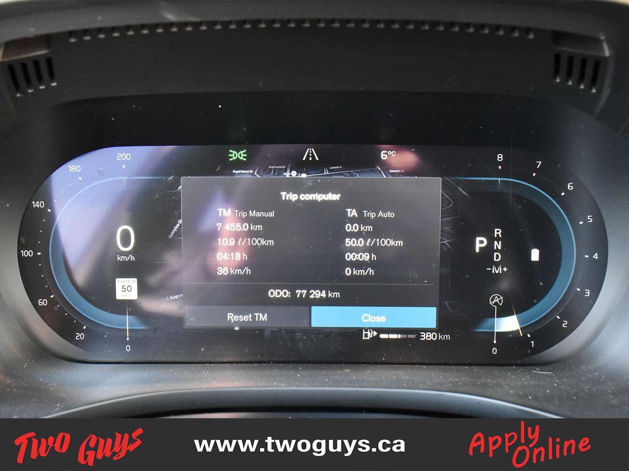 2022 Volvo XC60 B6 Momentum   Leather   Panoroof   Nav Photo