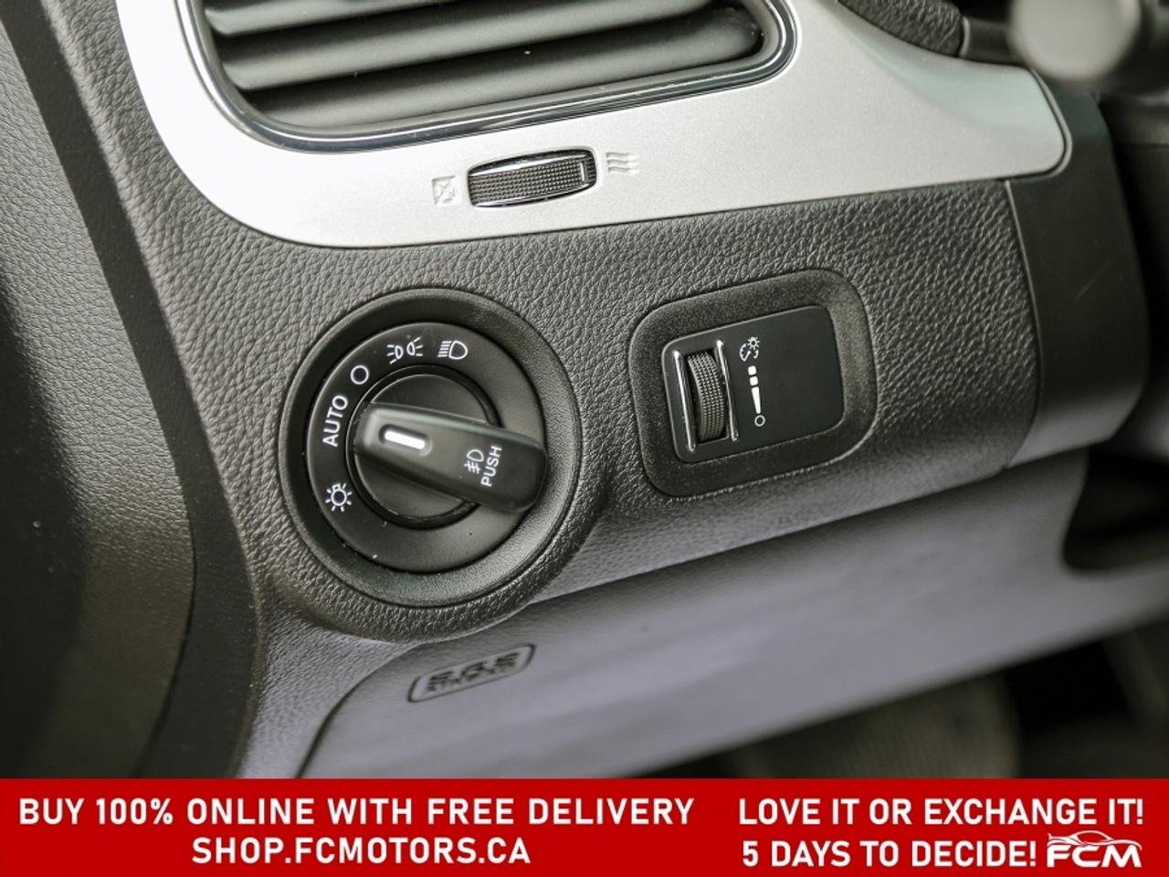2015 Dodge Journey SXT ~AUTOMATIC, FULLY CERTIFIED WITH WARRANTY!!!!~ Photo