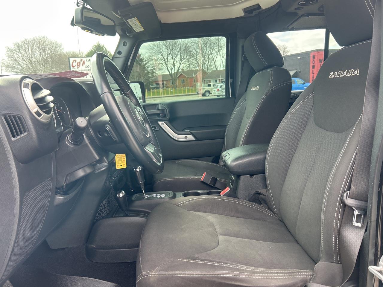2018 Jeep Wrangler JK Unlimited SAHARA, CLEAN CARFAX, REMOTE START! Photo