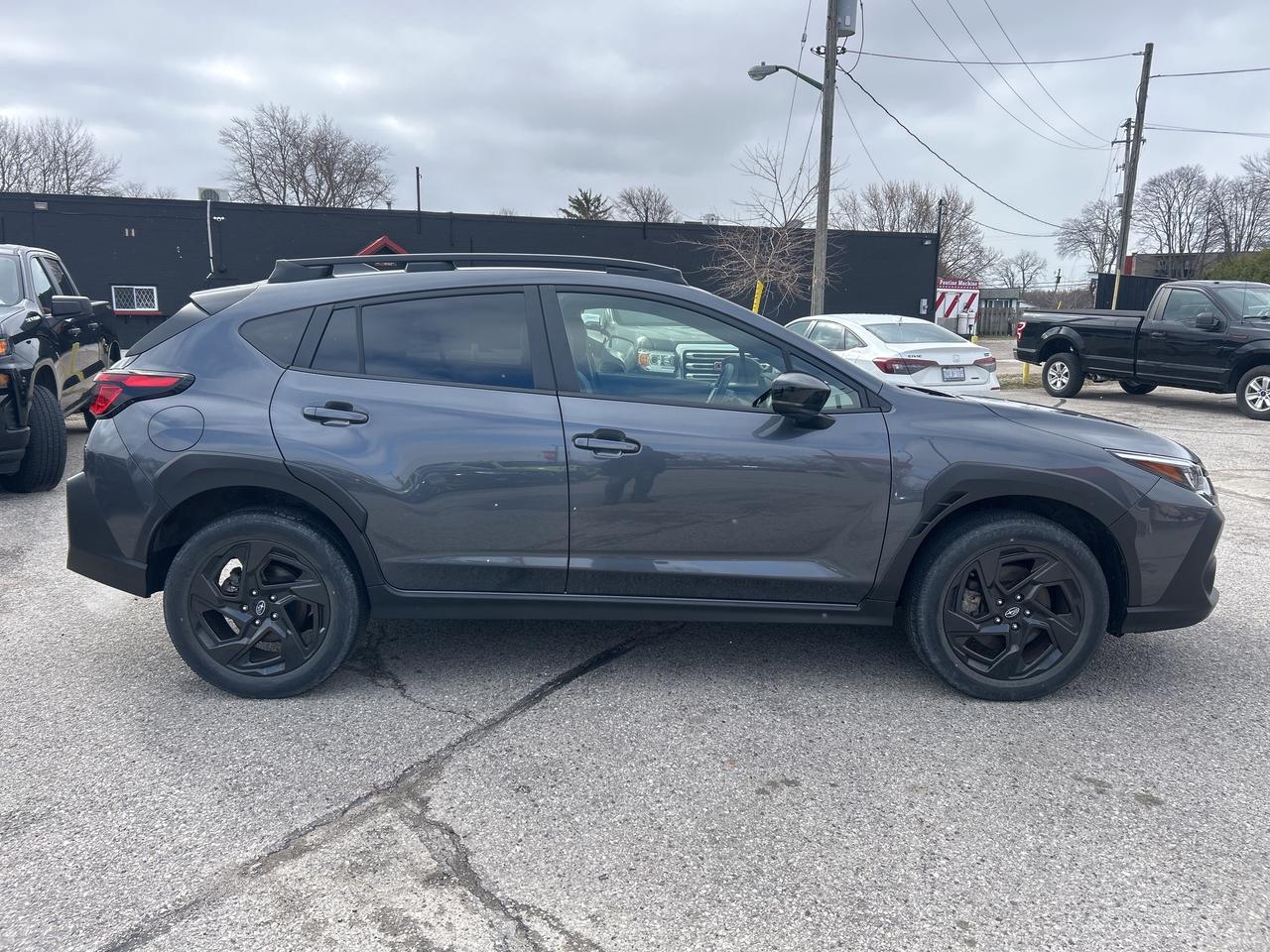 2024 Subaru Crosstrek ONYX, FACTORY WARRANTY,  HEATED SEATS! Photo