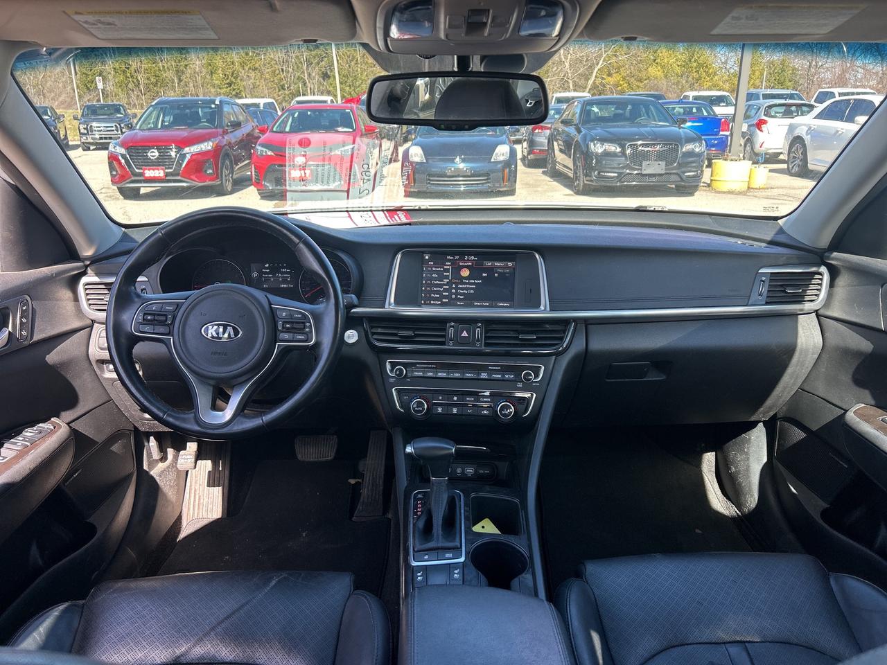 2016 Kia Optima EX TECH, HEATED/ COOLED LEATHER, SUNROOF! Photo