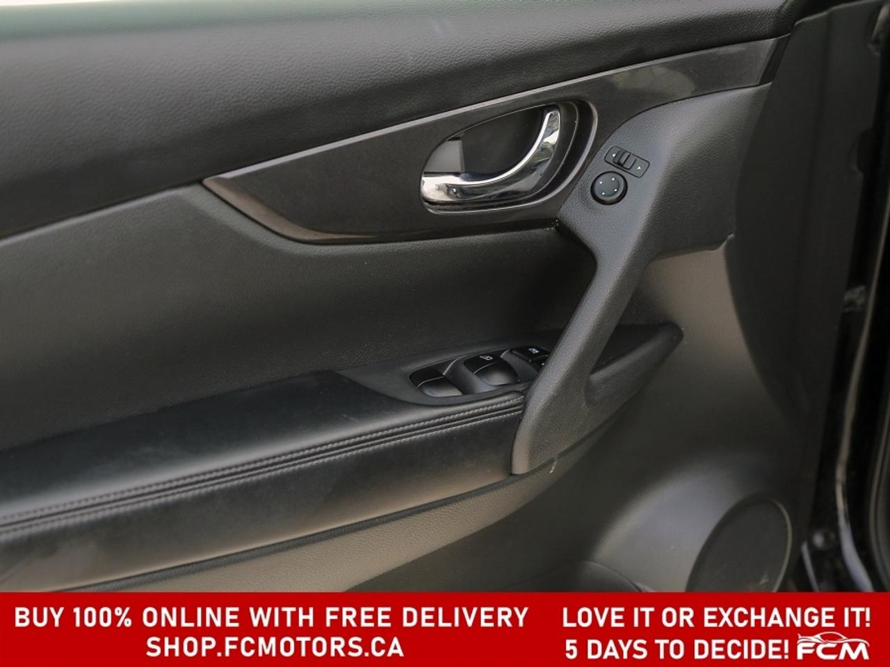 2017 Nissan Rogue SV AWD ~AUTOMATIC, FULLY CERTIFIED WITH WARRANTY!! Photo
