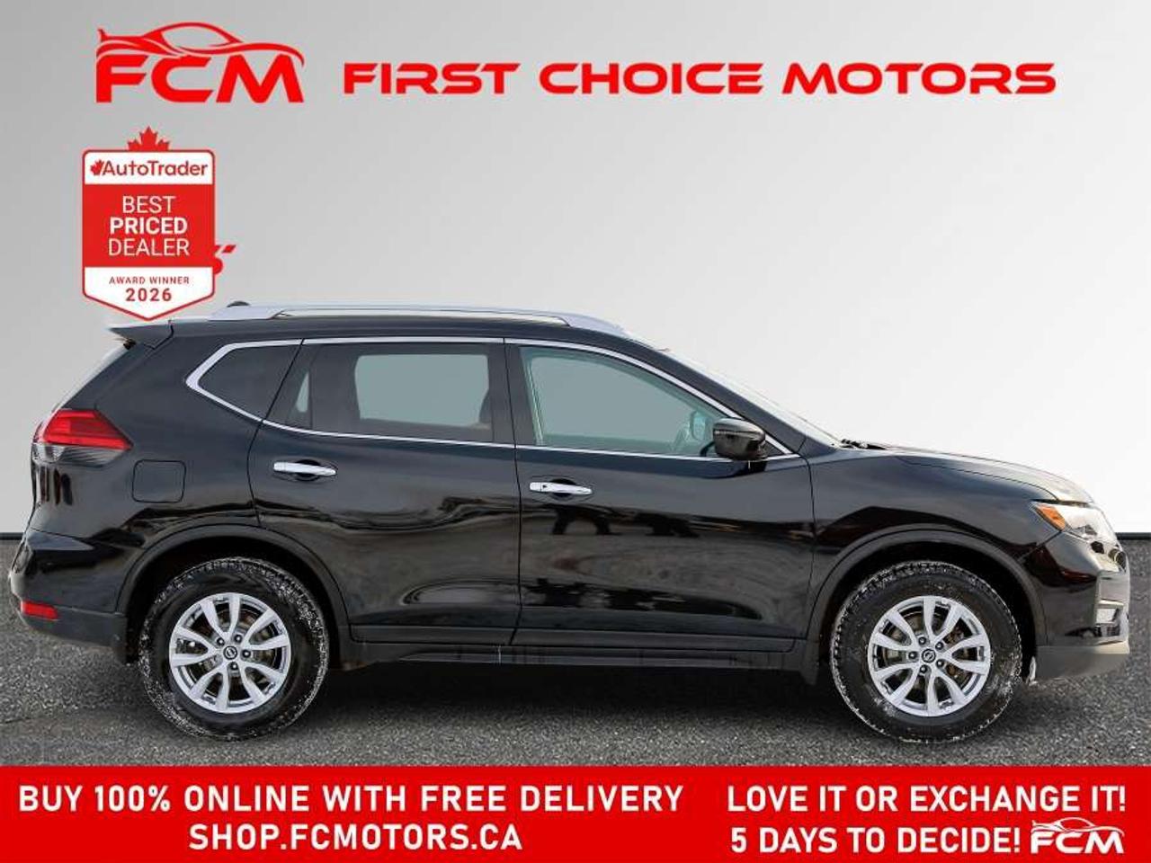 2017 Nissan Rogue SV AWD   FULLY CERTIFIED WITH WARRANTY Photo