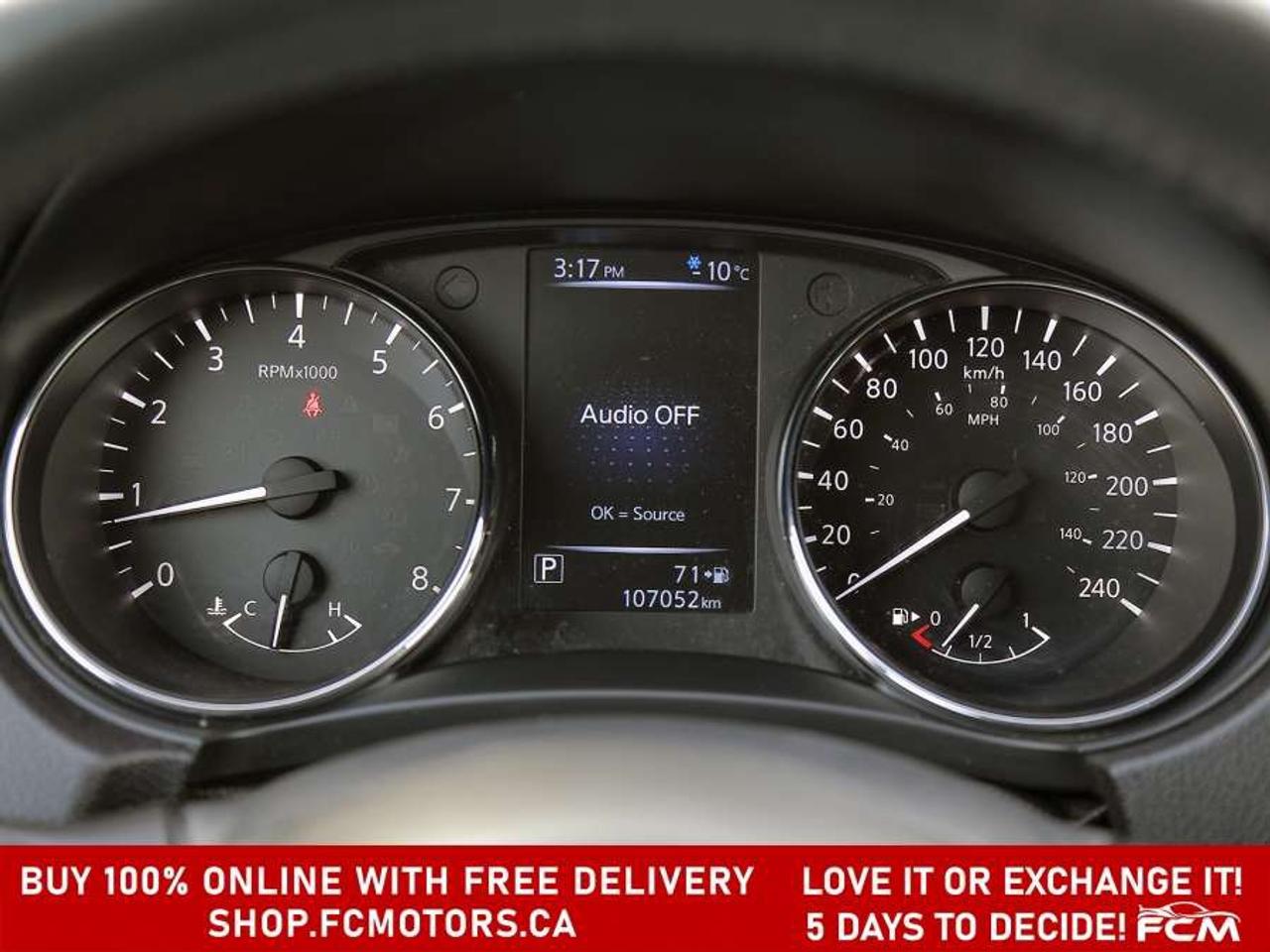 2017 Nissan Rogue SV AWD   FULLY CERTIFIED WITH WARRANTY Photo