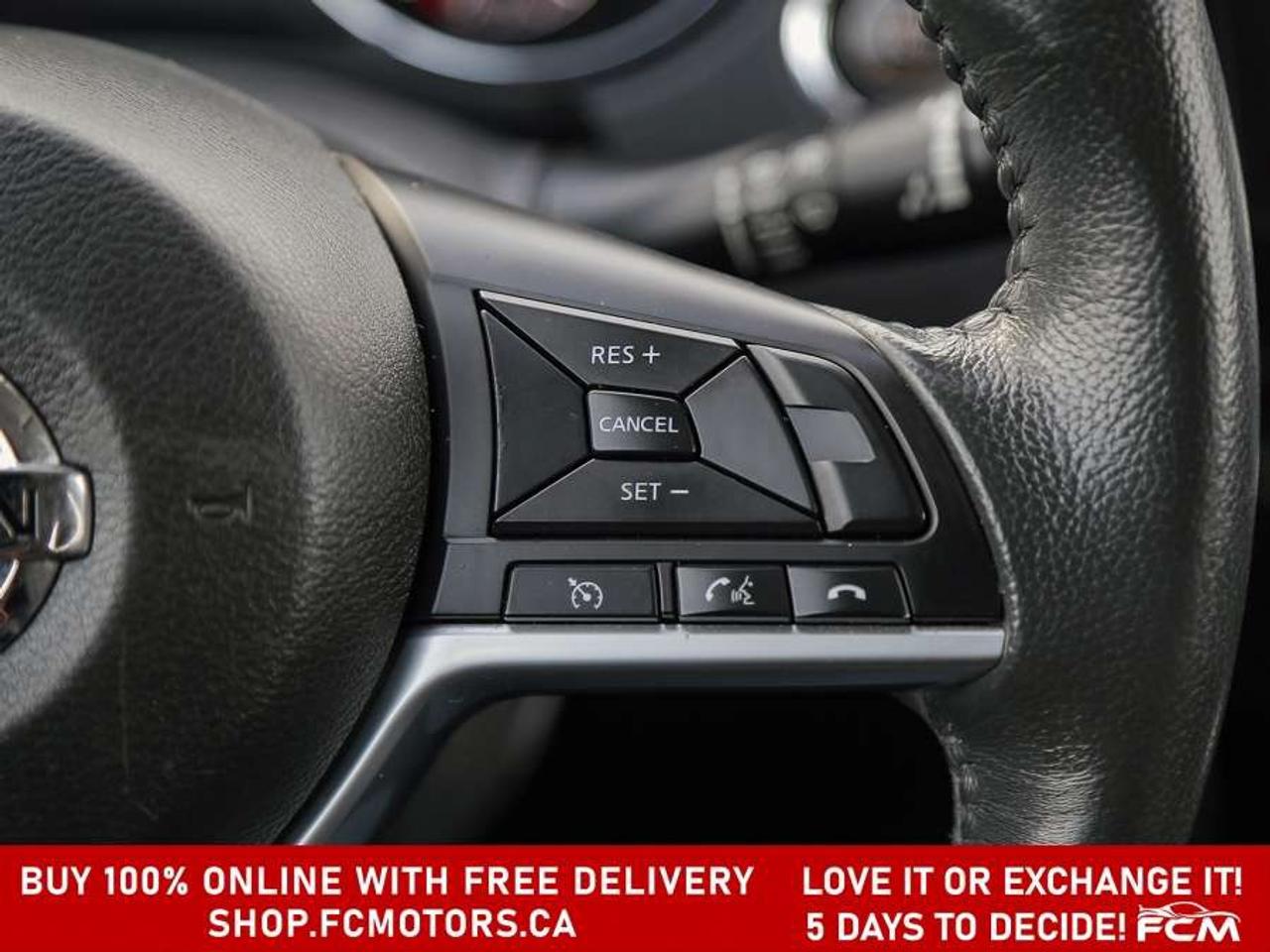 2017 Nissan Rogue SV AWD   FULLY CERTIFIED WITH WARRANTY Photo