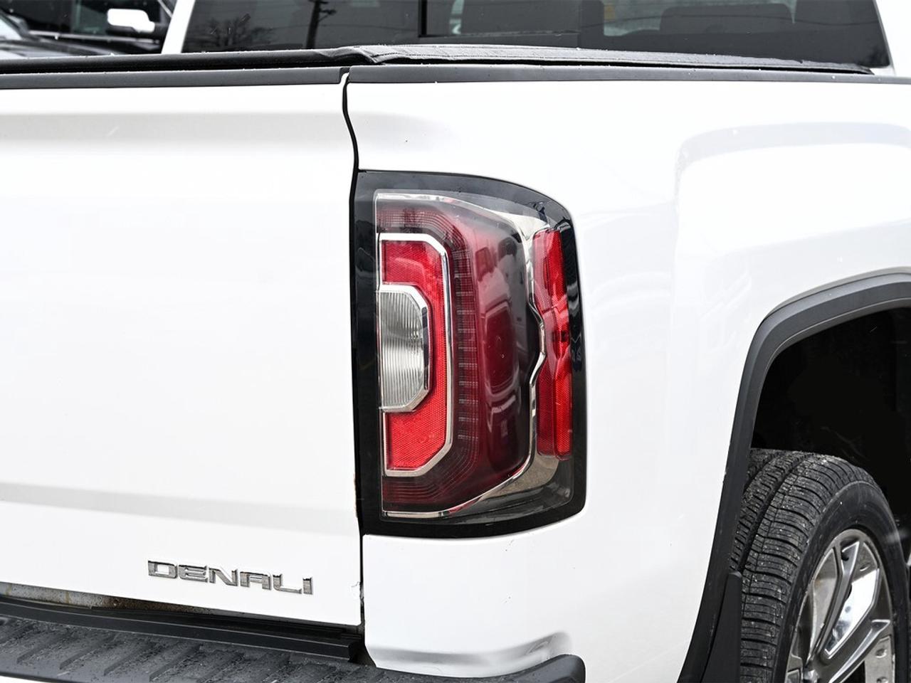 2016 GMC Sierra 1500 Denali Crew Cab 4x4 ~Nav ~Cam ~Roof ~Leather ~BOSE Photo