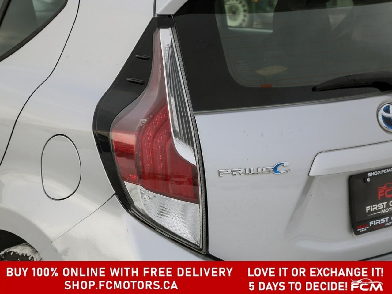 2015 Toyota Prius c ~AUTOMATIC, FULLY CERTIFIED WITH WARRANTY!!!!~ Photo