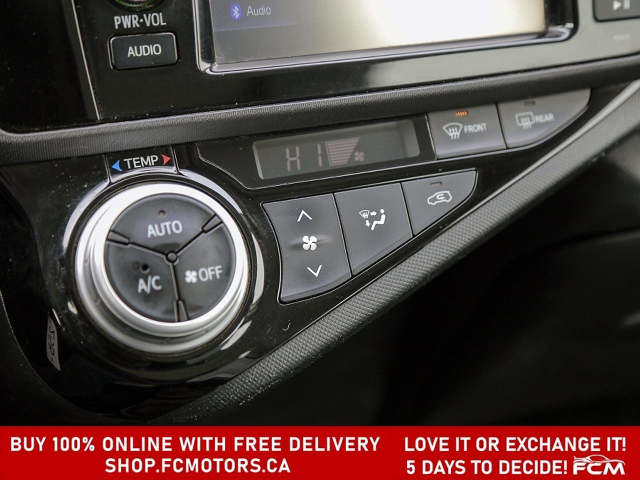 2015 Toyota Prius c ~AUTOMATIC, FULLY CERTIFIED WITH WARRANTY!!!!~ Photo