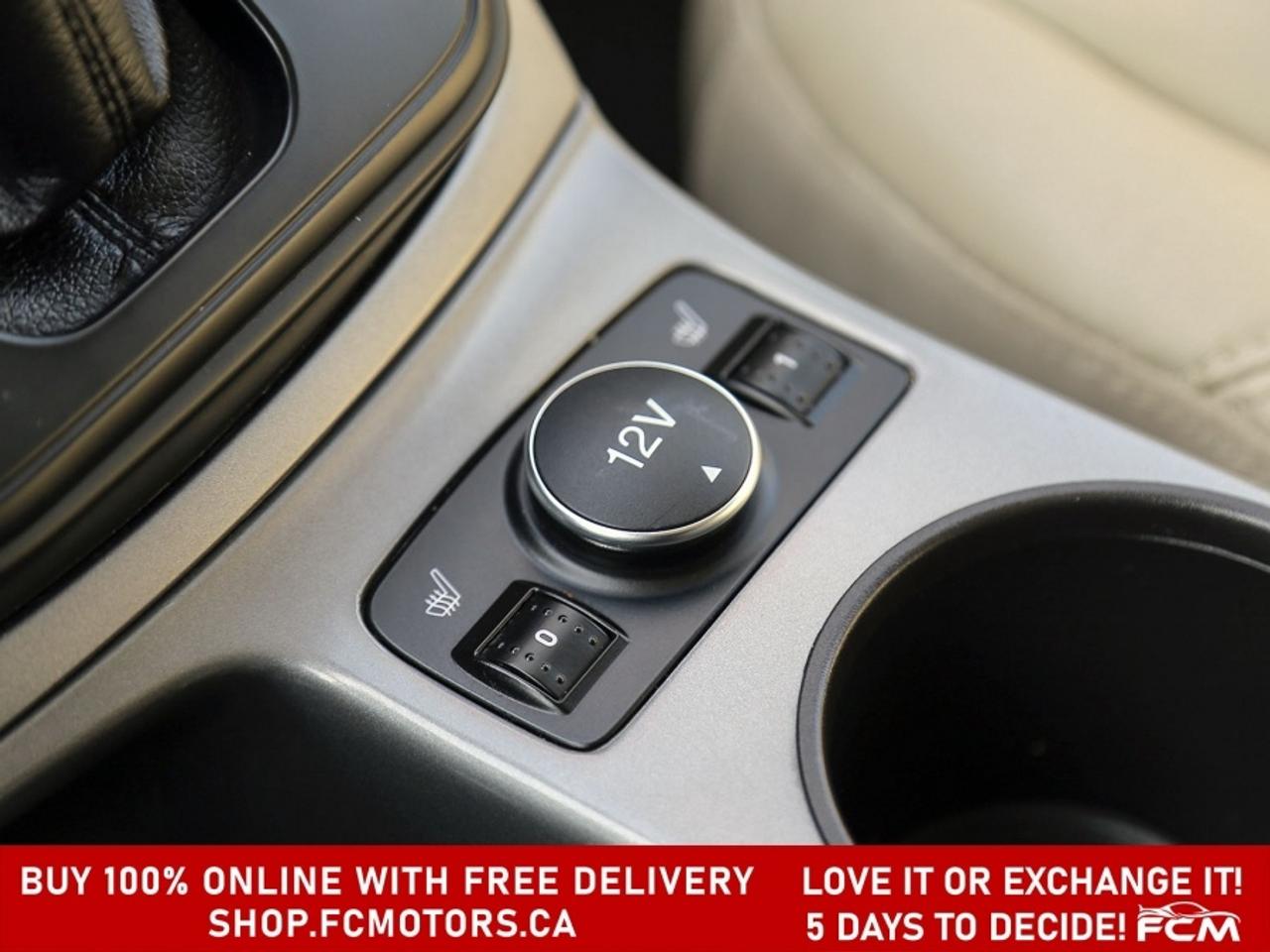 2015 Ford Escape SE ~AUTOMATIC, FULLY CERTIFIED WITH WARRANTY!!!!~ Photo