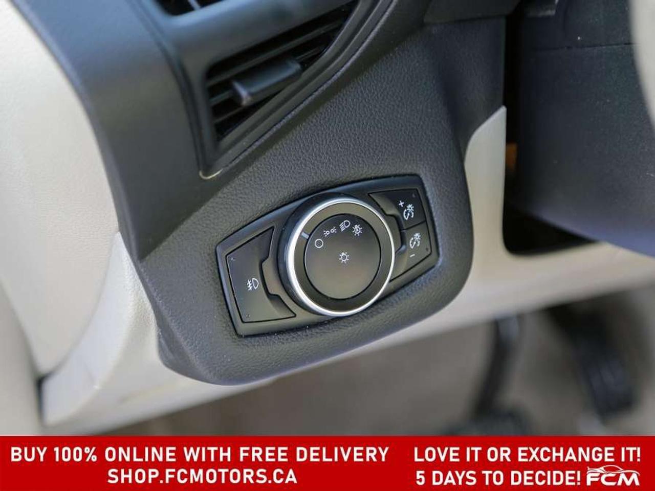 2015 Ford Escape SE   FULLY CERTIFIED WITH WARRANTY Photo