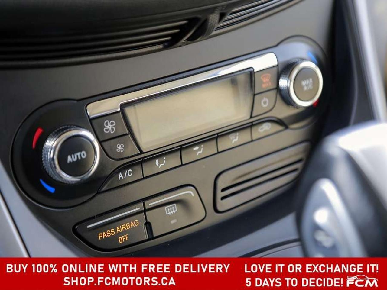 2015 Ford Escape SE   FULLY CERTIFIED WITH WARRANTY Photo