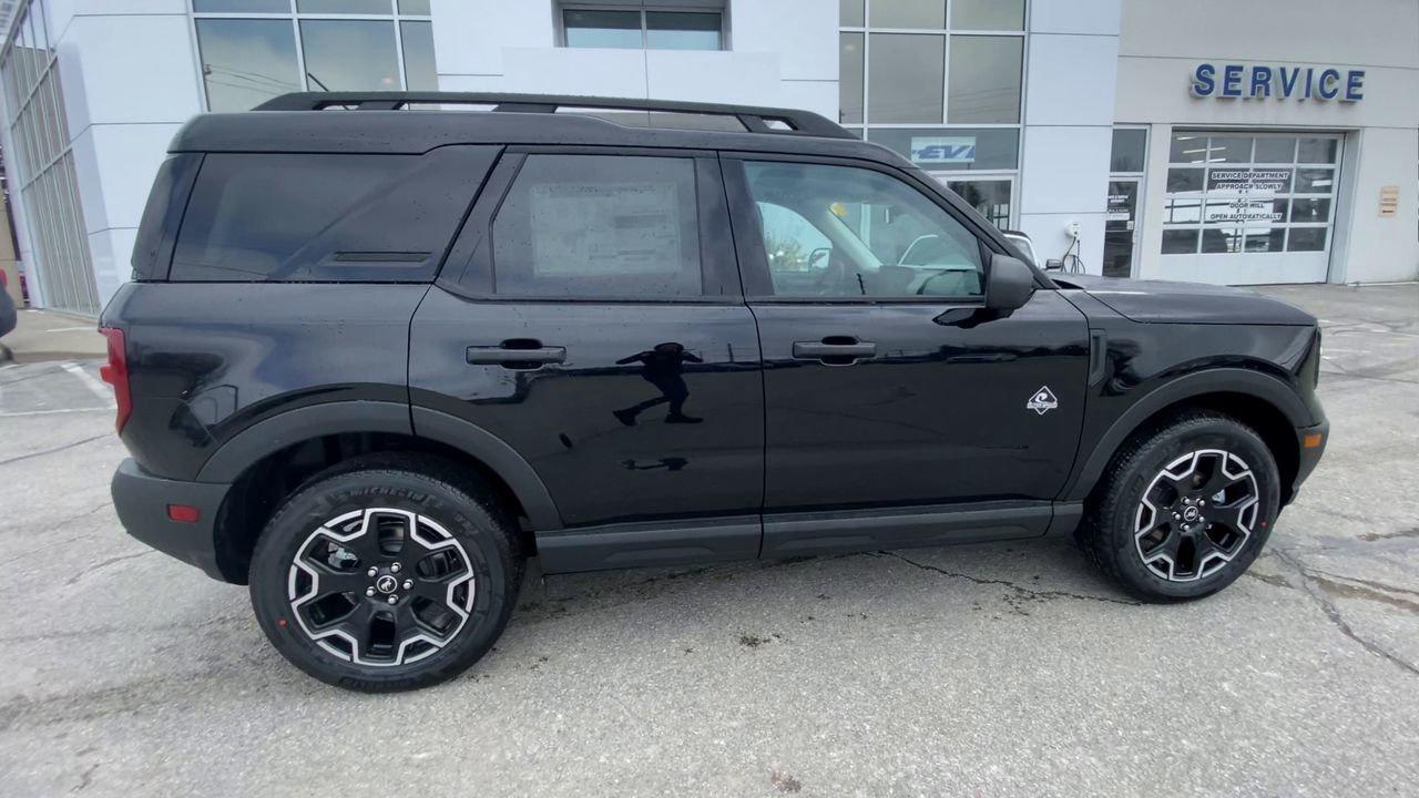 2026 Ford Bronco Sport Outer Banks Photo