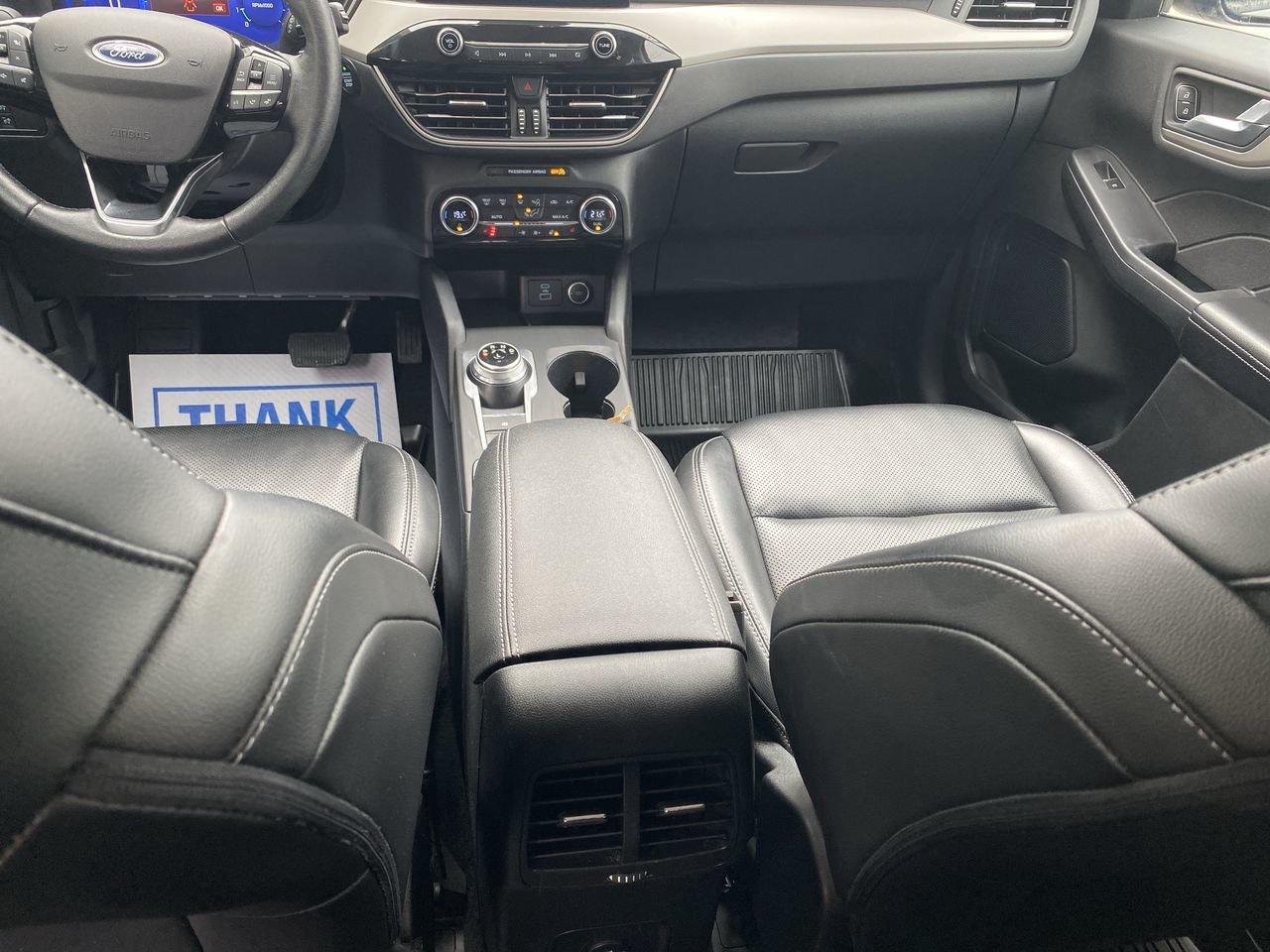 2021 Ford Escape SEL Photo