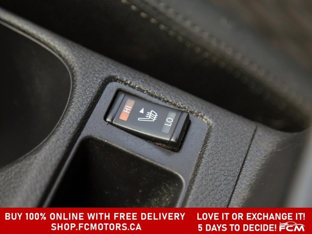 2017 Nissan Rogue SV AWD ~AUTOMATIC, FULLY CERTIFIED WITH WARRANTY!! Photo