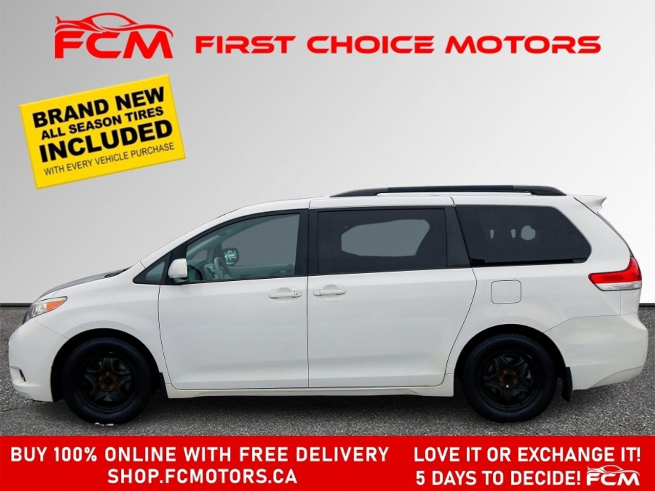 2013 Toyota Sienna XLE ~AUTOMATIC, FULLY CERTIFIED WITH WARRANTY!!!!~ Photo2