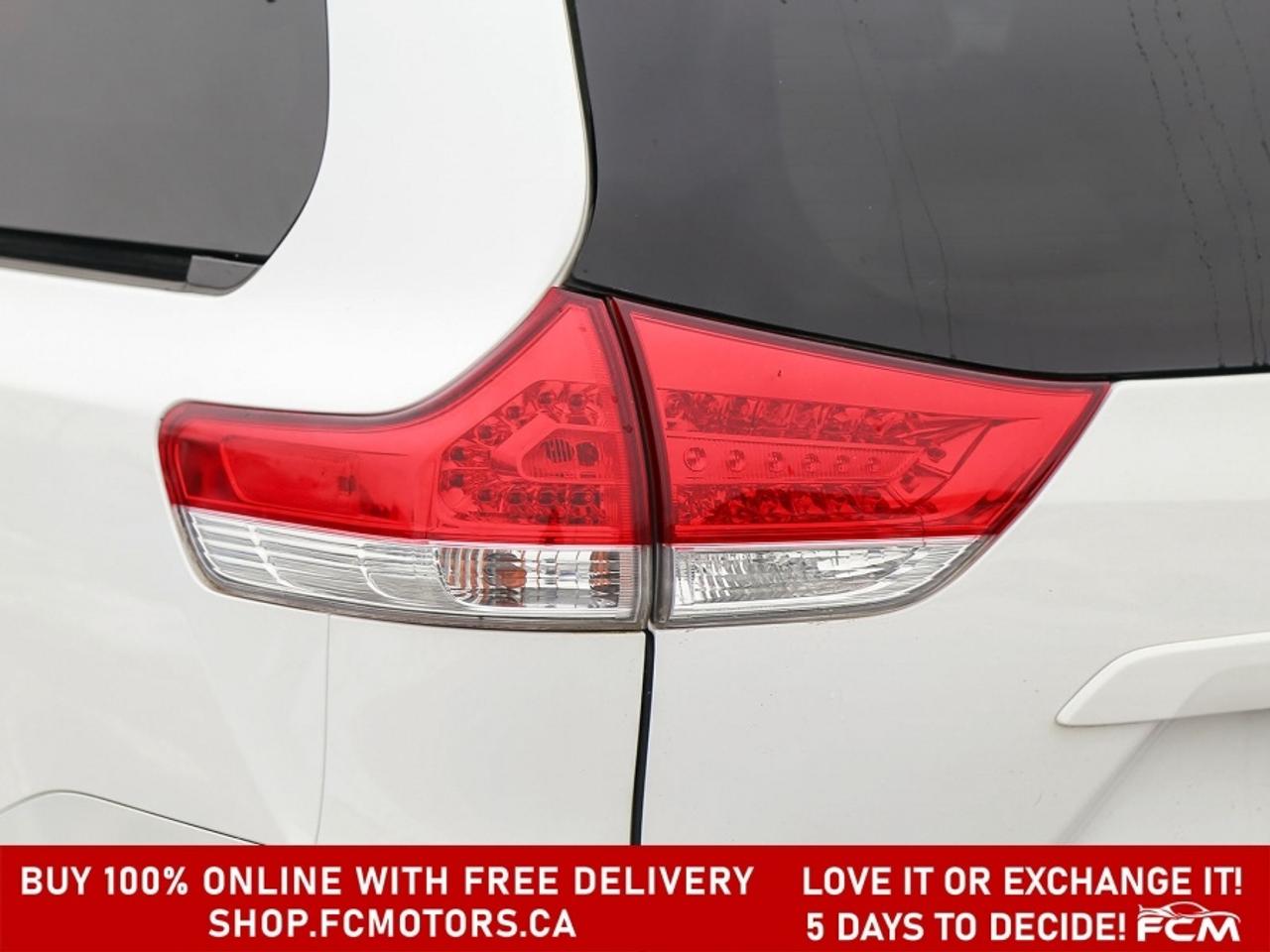 2013 Toyota Sienna XLE ~AUTOMATIC, FULLY CERTIFIED WITH WARRANTY!!!!~ Photo
