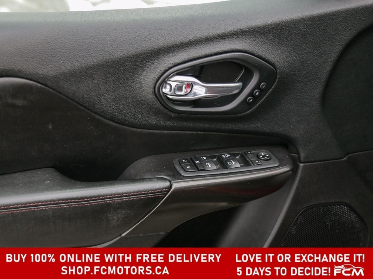 2020 Jeep Cherokee TRAILHAWK ELITE ~AUTOMATIC, FULLY CERTIFIED WITH W Photo