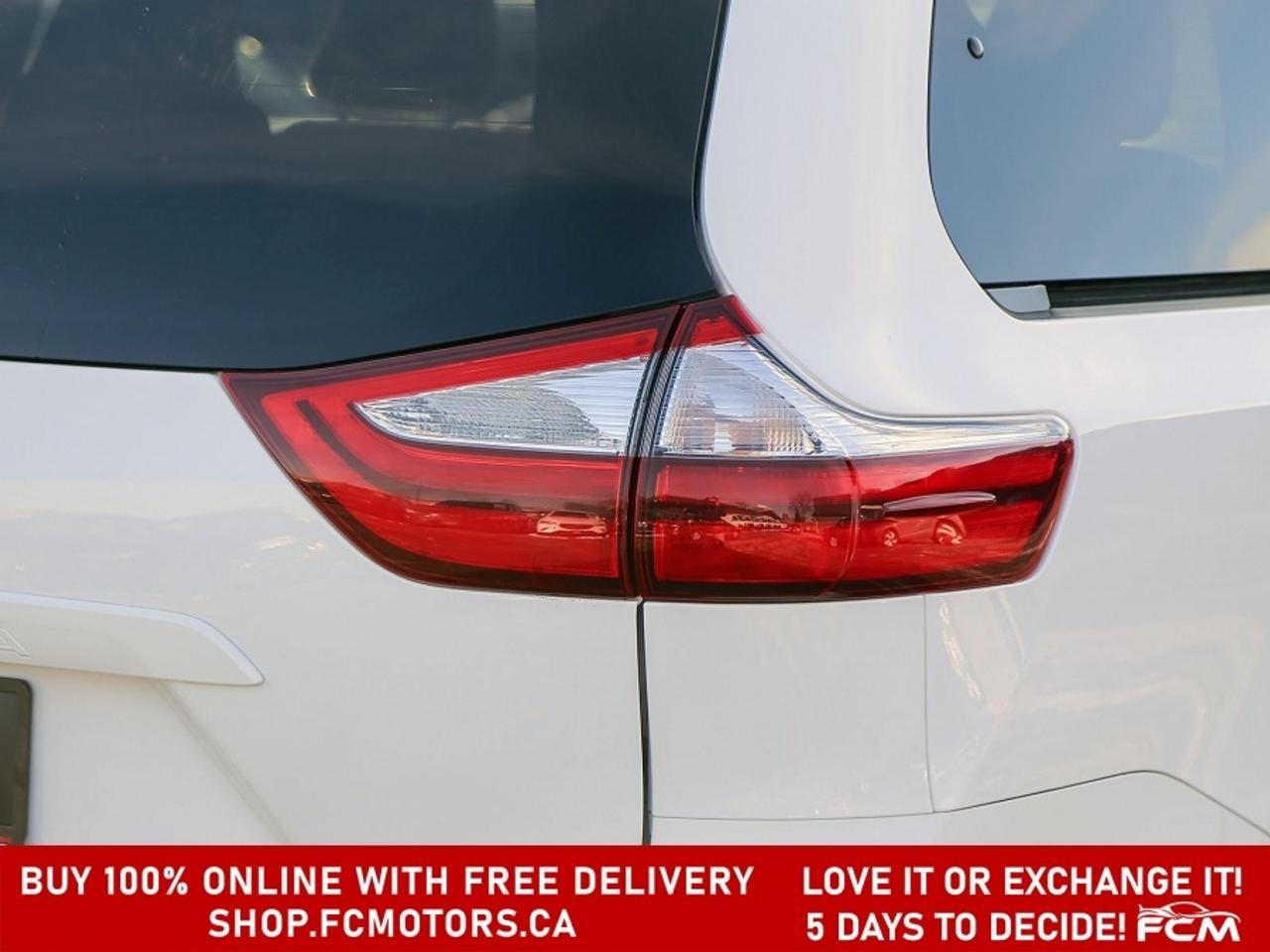 2015 Toyota Sienna LE ~AUTOMATIC, FULLY CERTIFIED WITH WARRANTY!!!!~ Photo