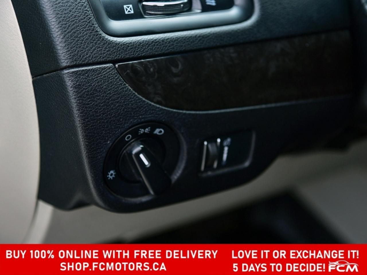 2015 Dodge Grand Caravan SXT ~AUTOMATIC, FULLY CERTIFIED WITH WARRANTY!!!!~ Photo