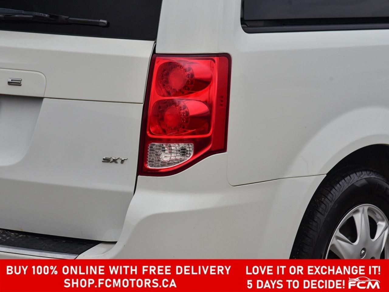 2015 Dodge Grand Caravan SXT ~AUTOMATIC, FULLY CERTIFIED WITH WARRANTY!!!!~ Photo