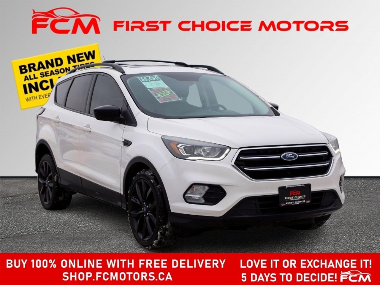 2017 Ford Escape SE AWD ~AUTOMATIC, FULLY CERTIFIED WITH WARRANTY!! Photo