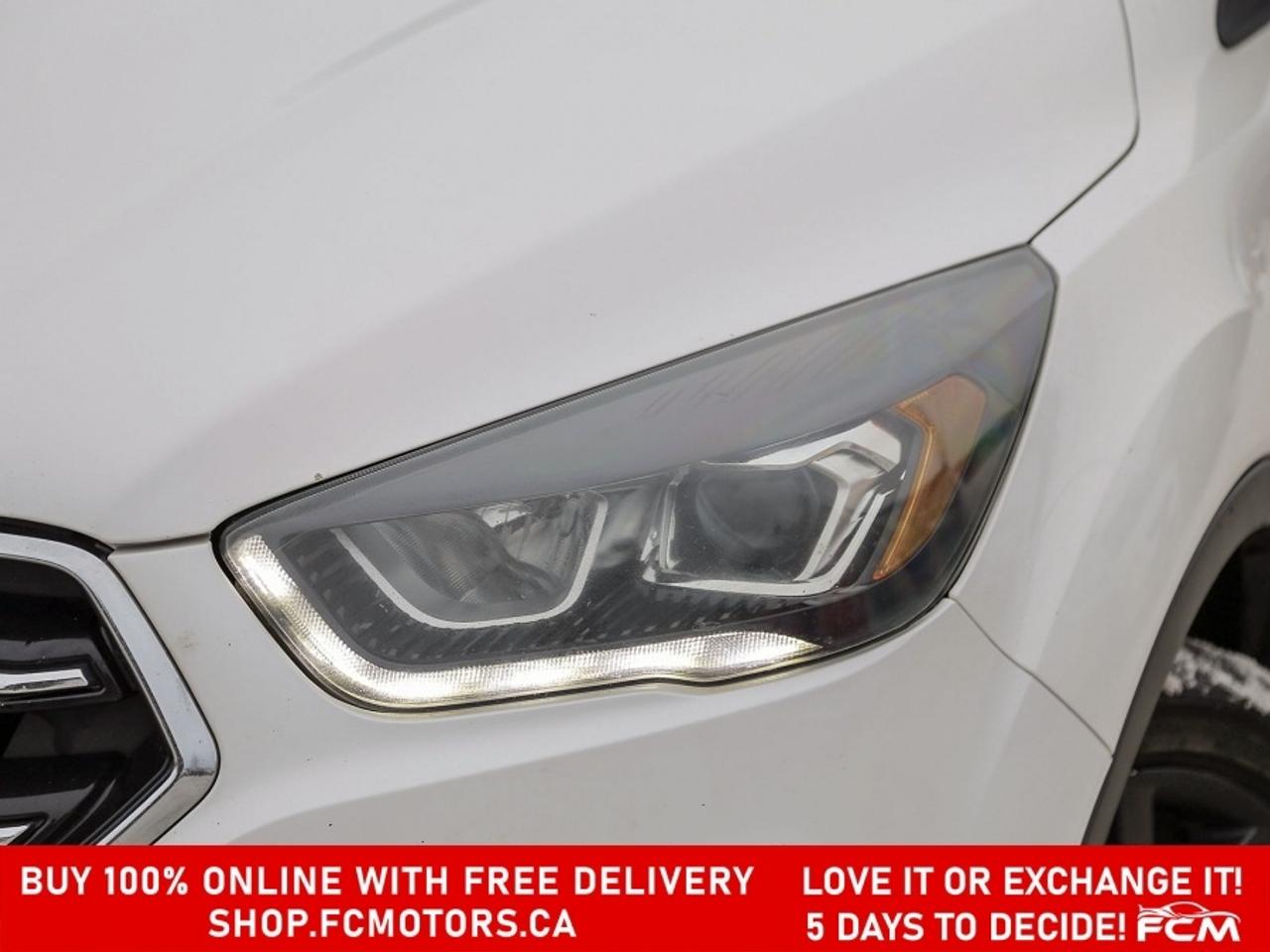 2017 Ford Escape SE AWD ~AUTOMATIC, FULLY CERTIFIED WITH WARRANTY!! Photo