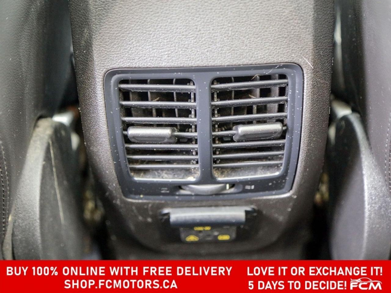 2017 Ford Escape SE AWD ~AUTOMATIC, FULLY CERTIFIED WITH WARRANTY!! Photo