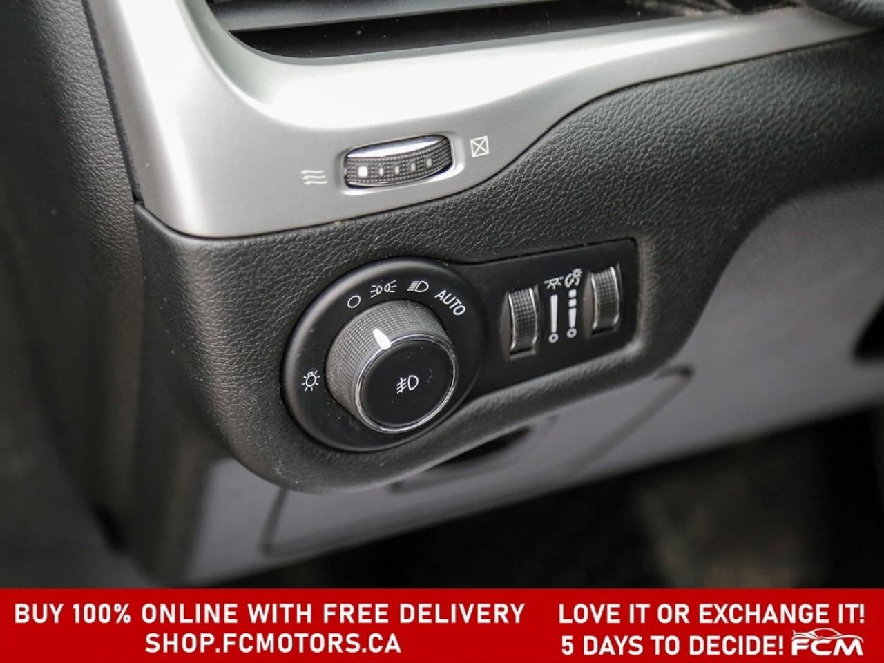 2016 Jeep Cherokee TRAILHAWK ~AUTOMATIC, FULLY CERTIFIED WITH WARRANT Photo