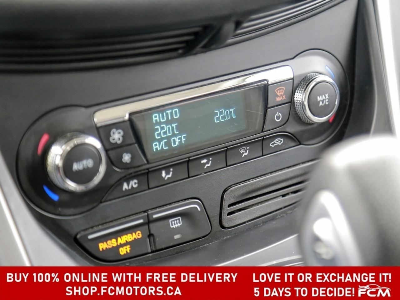 2015 Ford Escape SE AWD ~AUTOMATIC, FULLY CERTIFIED WITH WARRANTY!! Photo