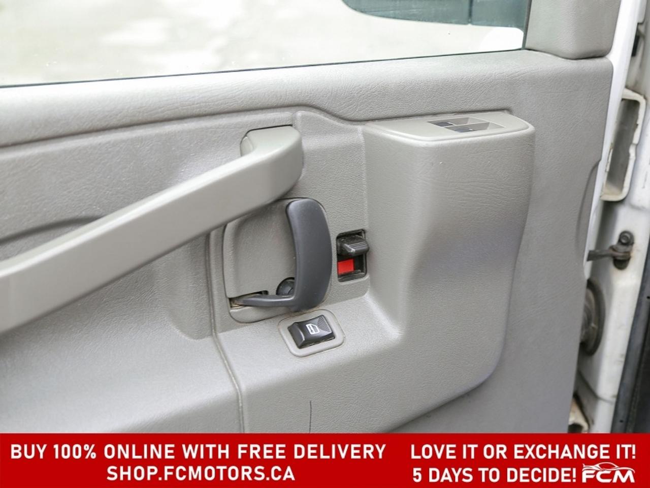 2020 GMC Savana 2500 ~AUTOMATIC, FULLY CERTIFIED WITH WARRANTY!!!! Photo