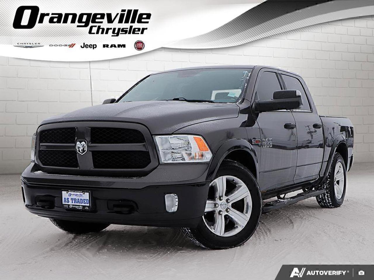 2016 RAM 1500 4WD Crew Cab 140.5  Outdoorsman Photo0