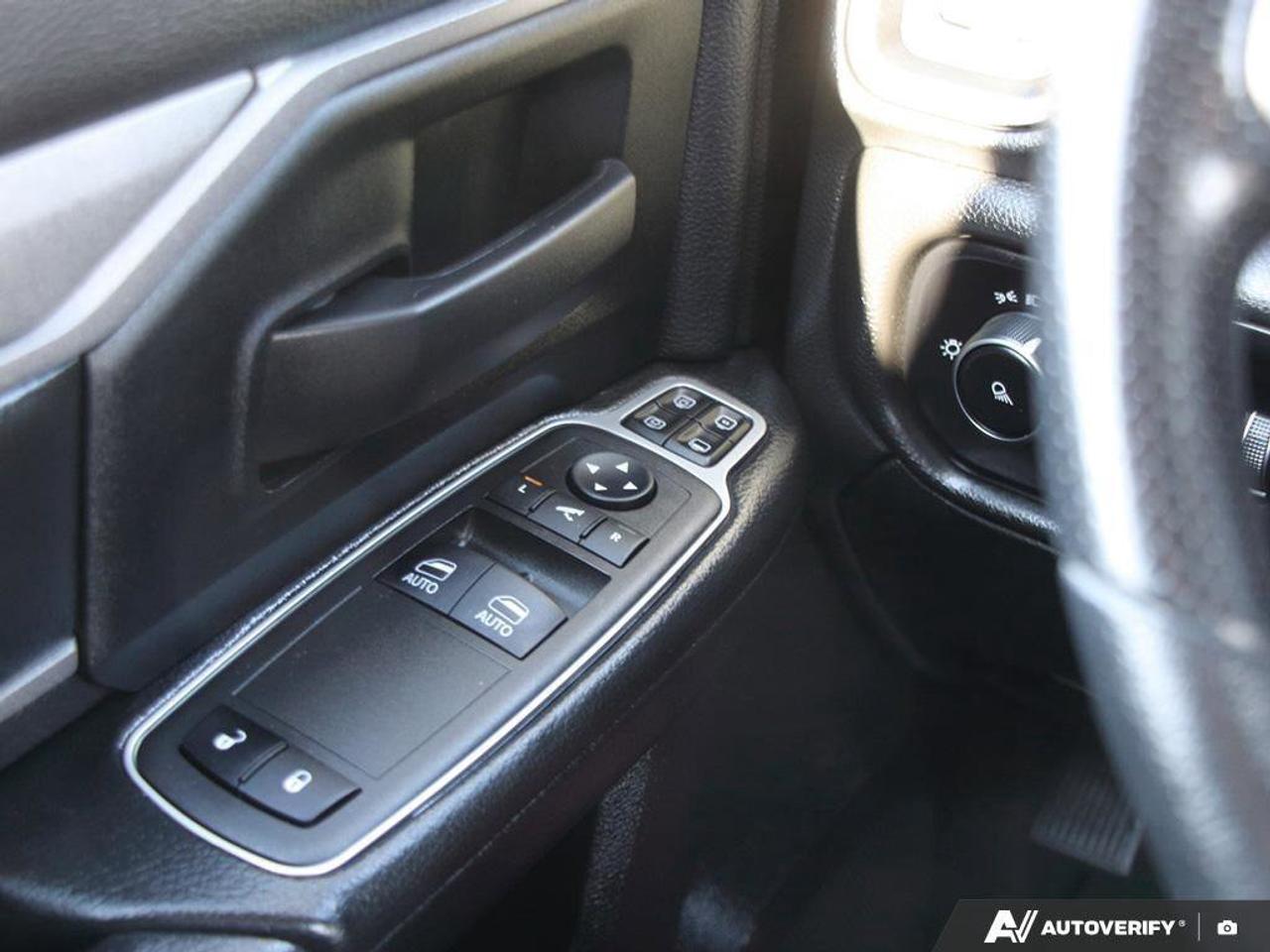 2024 RAM 3500 TRADESMAN 4X4 REG CAB 8' BOX Photo